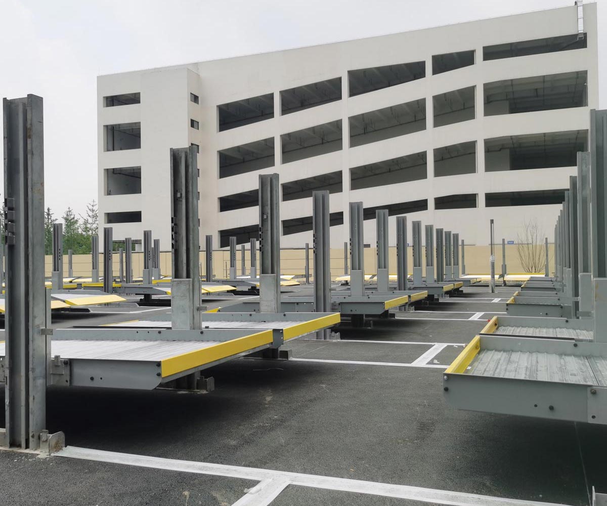 PSH四層升降橫移類停車設(shè)備（負(fù)一正三地坑式）技術(shù)參數(shù)